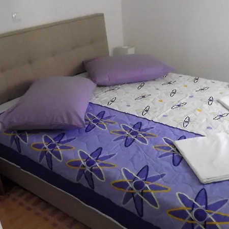 9 Apartment